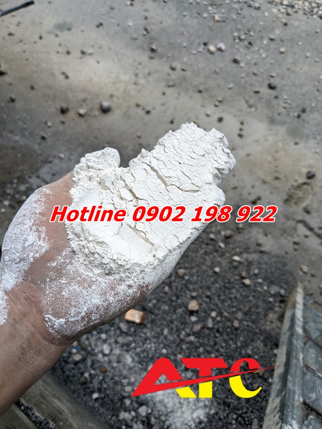 xu-huong-su-dung-bot-da-trong-trang-tri-canh-quan-hien-dai-2025