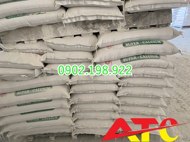 dung-da-voi-nghien-bot-da-canxi-carbonate-caco₃-trong-chan-nuoi-giup-gi-cho-vat-nuoi