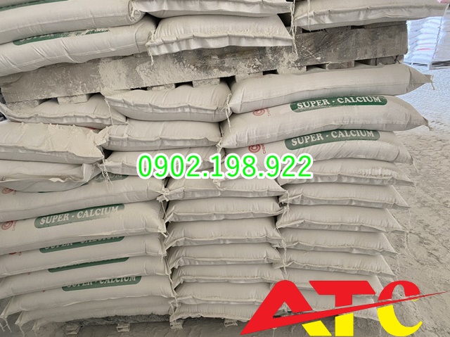 dung-da-voi-nghien-bot-da-canxi-carbonate-caco₃-trong-chan-nuoi-giup-gi-cho-vat-nuoi