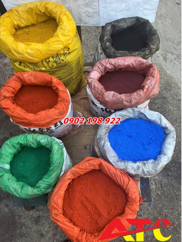 bot-mau-oxit-sat-la-gi-ung-dung-va-bao-gia-moi-nhat-hien-nay
